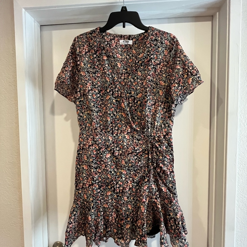 BB Dakota by Steve Madden Floral Dress – Size L